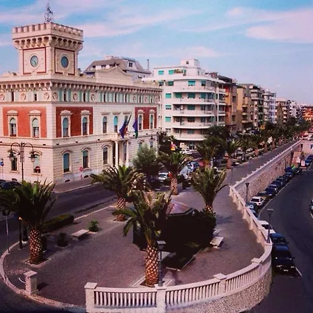 The Station Nettuno